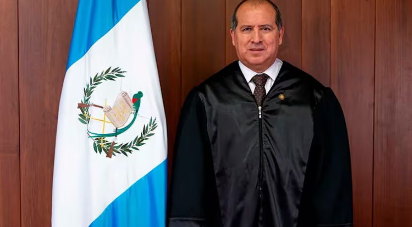 El Poder Judicial de Guatemala se consolida como un gobierno paralelo que desafía al nuevo presidente Bernardo Arévalo