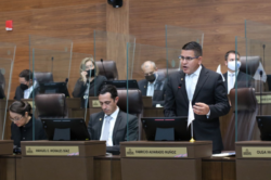 Nueva República le solicita la renuncia a Gloria Navas tras declaraciones sobre un privado de libertad