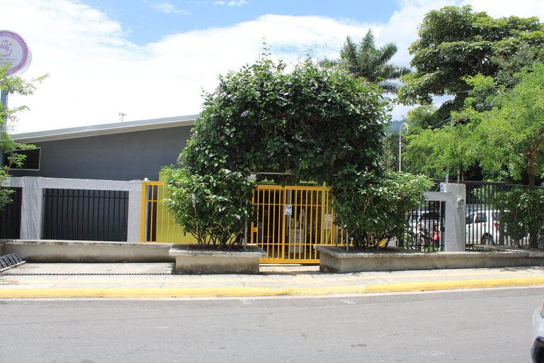 Acusan a alcalde de Mora por supuesto incumplimiento de deberes al gestionar asuntos con familiares involucrados
