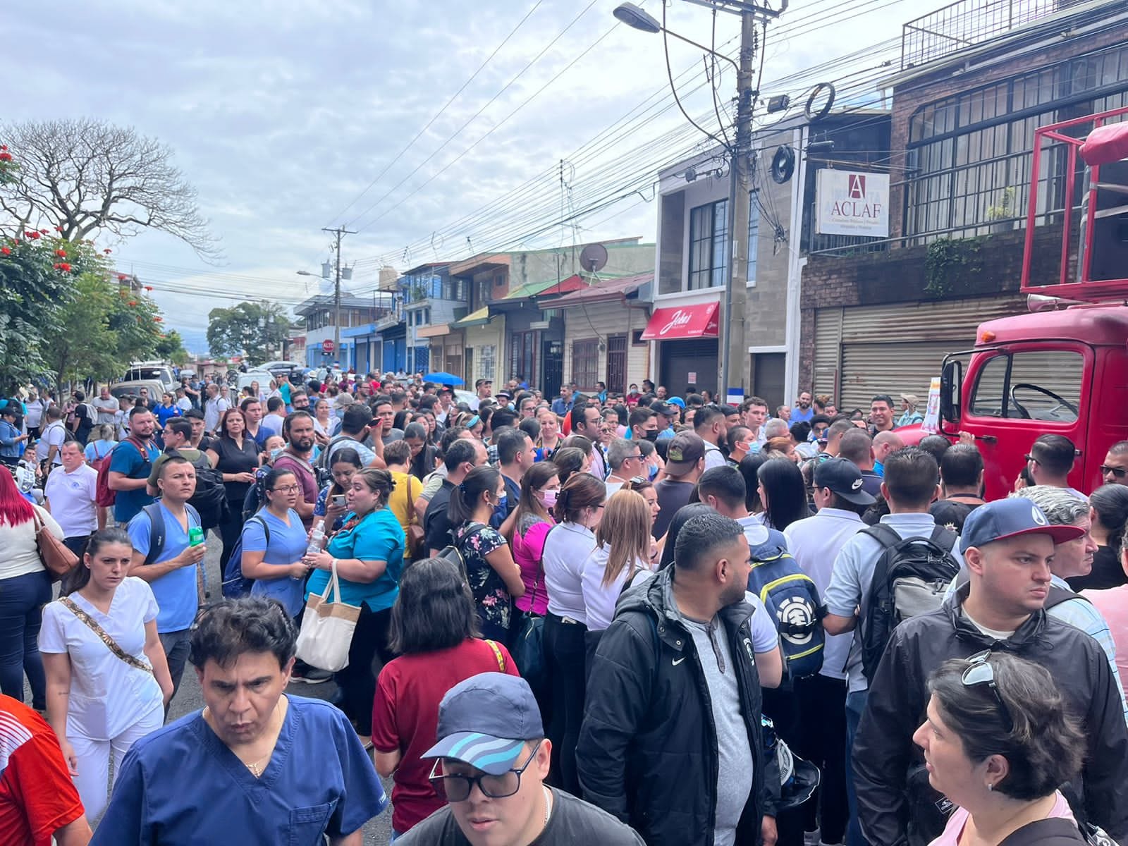 Diferentes sectores saldrán a marchar el 15 de mayo por inestabilidad en el tipo de cambio