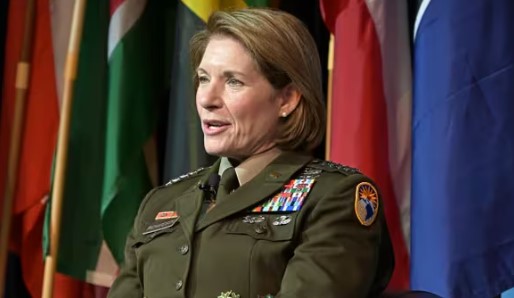 Laura Richardson, jefa del Comando Sur de Estados Unidos: “América Latina no se beneficia de los recursos que China extrae de la región”