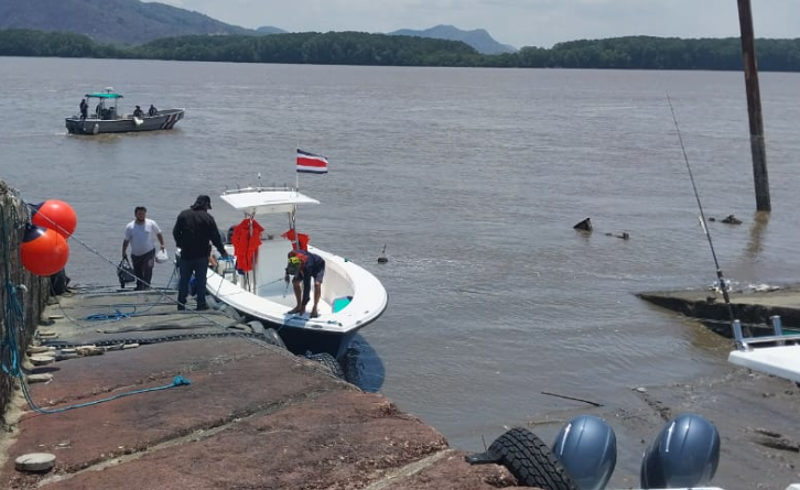 MOPT suspende servicio de cabotaje en el río Tempisque por labores de limpieza