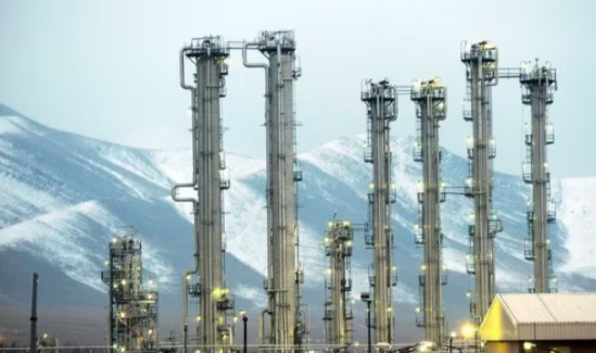 Irán aumentó sus reservas de uranio enriquecido hasta niveles cercanos a los aptos para construir armas nucleares