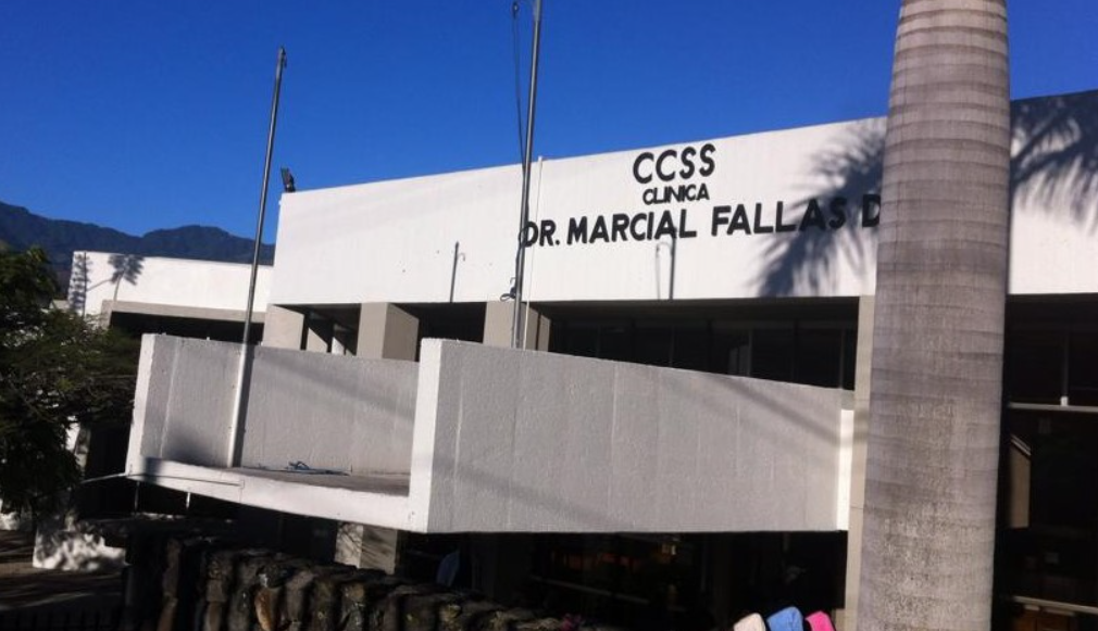 CCSS investigará aparente falta de atención de Clínica Marcial Fallas a joven que falleció en Desamparados