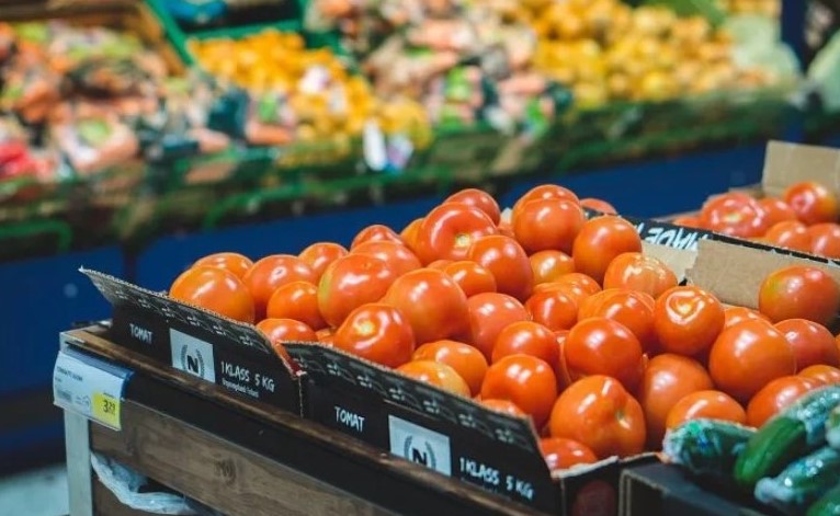 Papa, tomate, gasolinas y alquiler de viviendas aumentaron de precio durante abril