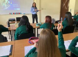 Más de mil estudiantes serán capacitados en educación financiera