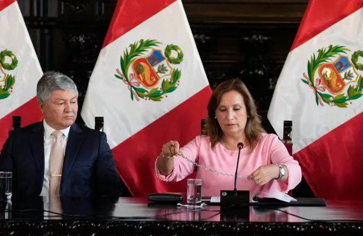 Detuvieron a Nicanor Boluarte, hermano de la presidenta de Perú