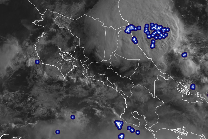 IMN espera reforzamiento de lluvias por Onda Tropical No. 5 y para el jueves entraría la No. 6
