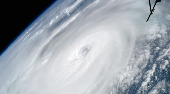 Advierten que el aumento de las temperaturas oceánicas podría intensificar la temporada de huracanes