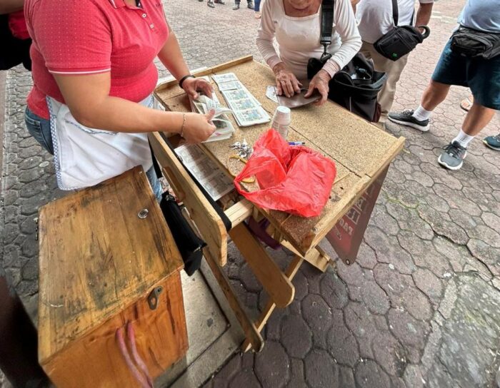 Vendedores reportan ‘locura’ en venta de lotería por acumulados de la JPS