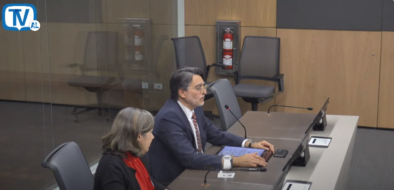 Organización sobre competitividad sostiene que jornadas 4/3 no deberían ser vistas como un conflicto entre patrono y empleado