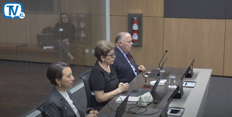 Contraloría afirma que regla fiscal debe replantearse y advierte de ‘agotamiento’ del instrumento por ajustes