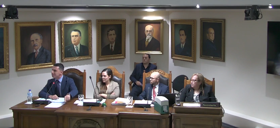 Concejo Municipal de San José insta a suspender temporalmente la aplicación del ajuste salarial del alcalde