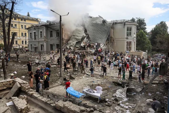Rusia lanzó un ataque contra un hospital pediátrico en Kiev y otras regiones de Ucrania: hay al menos 20 muertos