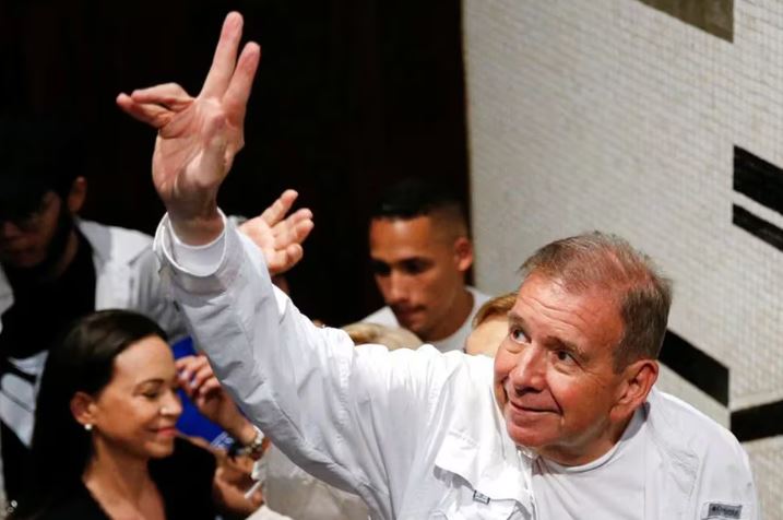 Edmundo González Urrutia dijo que confía en que los militares respetarán los resultados de las elecciones en Venezuela