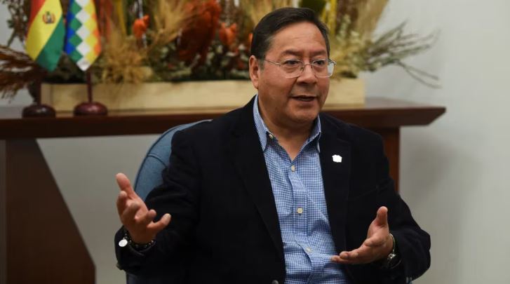 Crisis en Bolivia: Luis Arce levantó la prohibición para comerciar con criptomonedas ante la falta de dólares