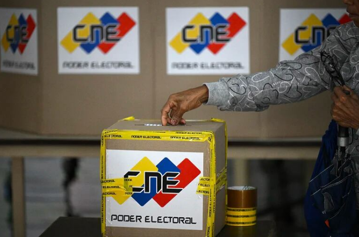 Cerraron los comicios y crece la expectativa por los resultados