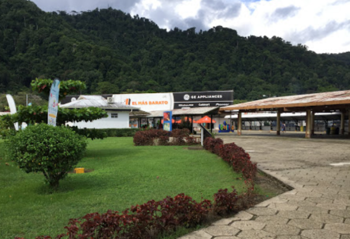 Construcción de nuevos locales comerciales en el Depósito Libre Comercial de Golfito inició este mes