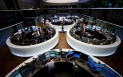 La agencia de ciberseguridad de EEUU advirtió que piratas informáticos están tratando de aprovechar el fallo global