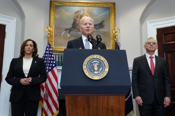 ¿Cómo es el proceso de sustitución de Joe Biden como candidato demócrata?