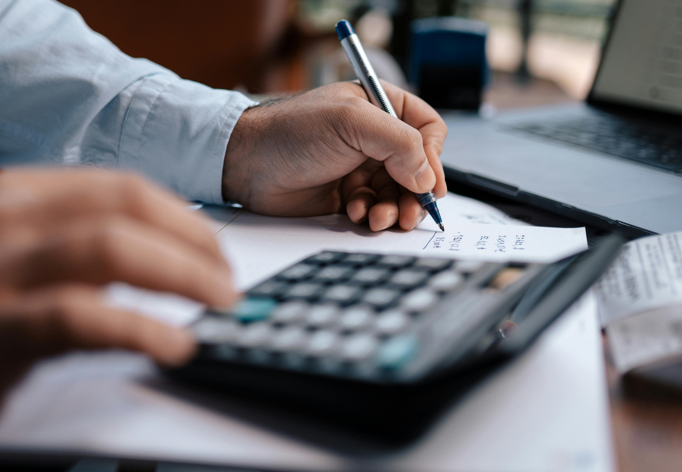 6 de cada 10 jóvenes mantienen el costo de la vida como su principal preocupación