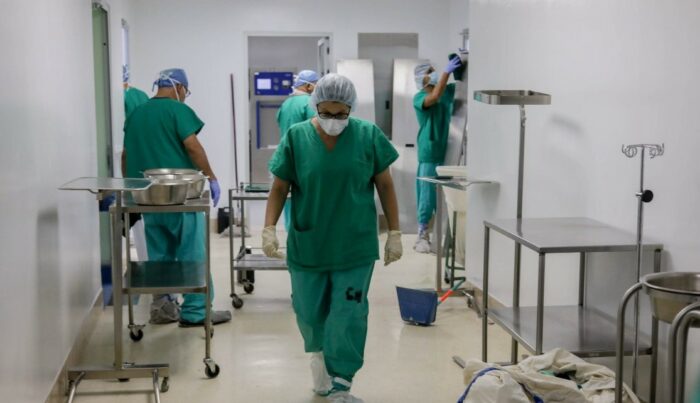 Gripes, dolores abdominales y brotes en la piel resaltan entre consultas no urgentes en servicios de emergencias de la CCSS