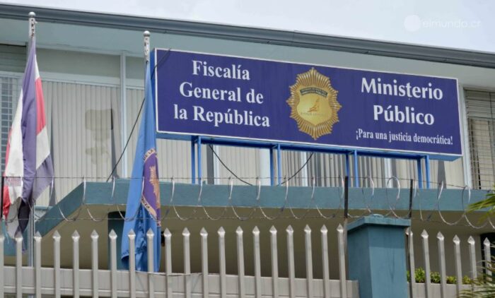 Detienen a tres personas por aparentes irregularidades en el otorgamiento de permisos forestales
