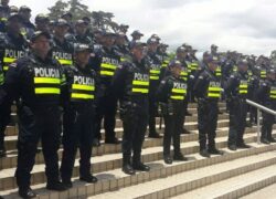 Avanza presupuesto que permitirá incrementar salario a policías