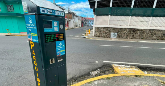 Contraloría declaró con lugar recurso de empresa que se encargaba de parquímetros en San José