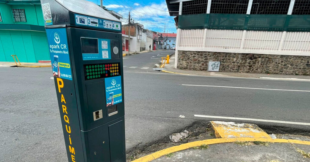 Abogado de empresa que dio servicio de parquímetros en San José ve prematuro anuncio de Municipalidad sobre nuevo sistema