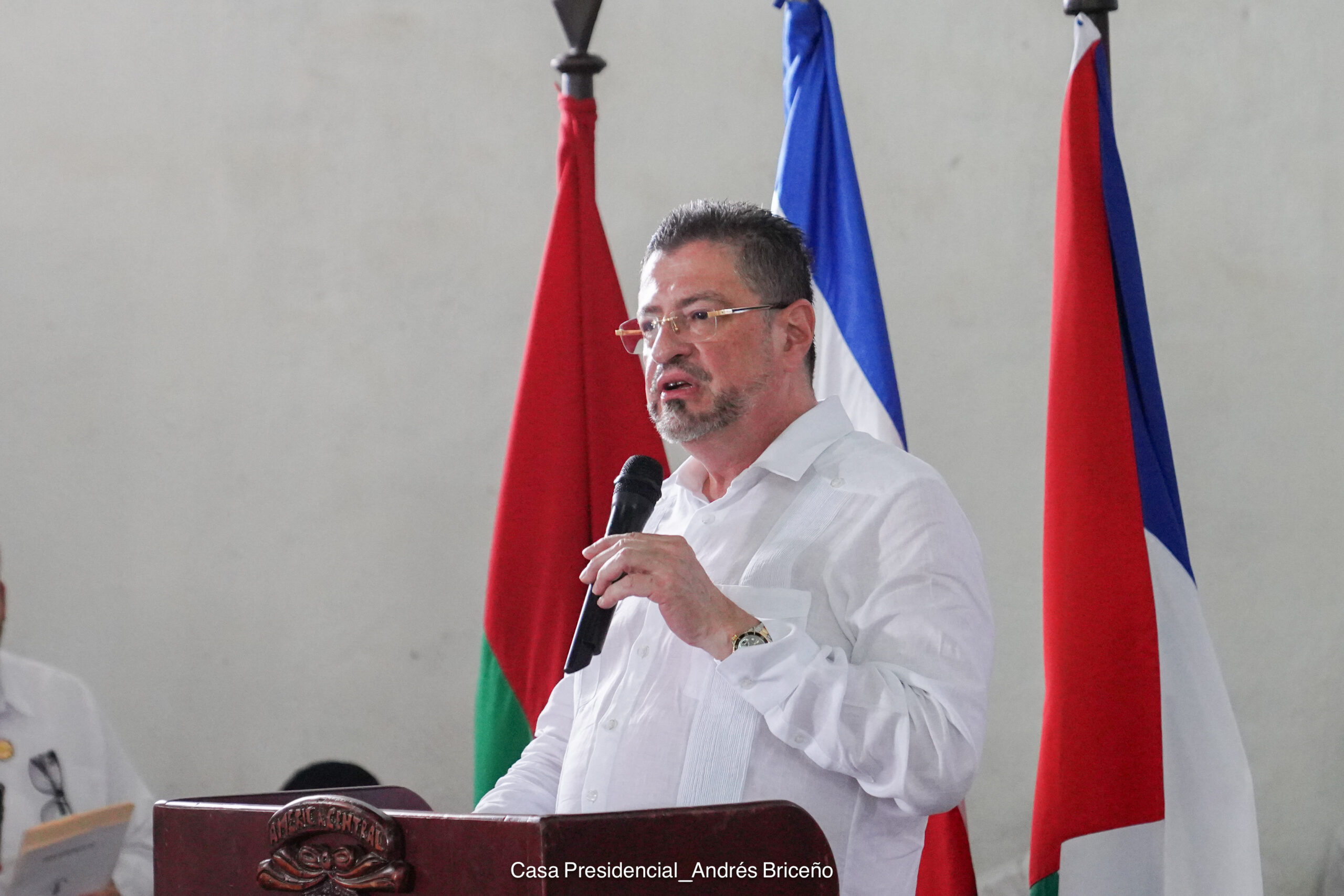 Presidente defiende avances en situación del agua, infraestructura, educación, seguridad y conectividad en Guanacaste