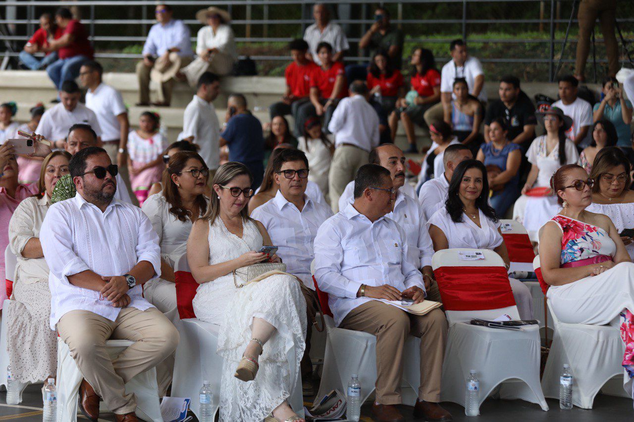 Diputados aprovecharon sesión en Guanacaste para plantear reclamos y solicitudes al gobierno sobre provincia