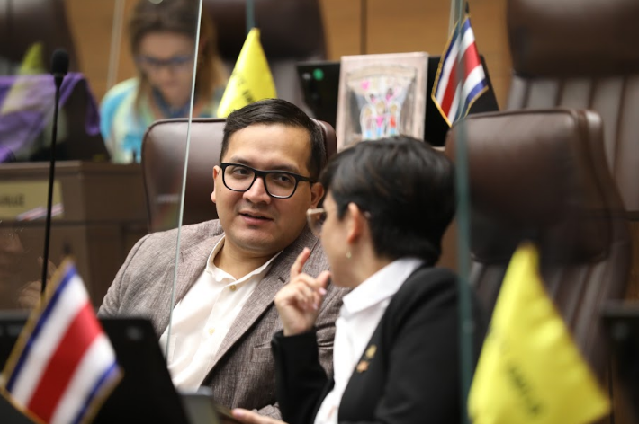 Frente Amplio recordó prohibición de minería a cielo abierto y llama a plantear propuesta para reparar daño ambiental en Crucitas