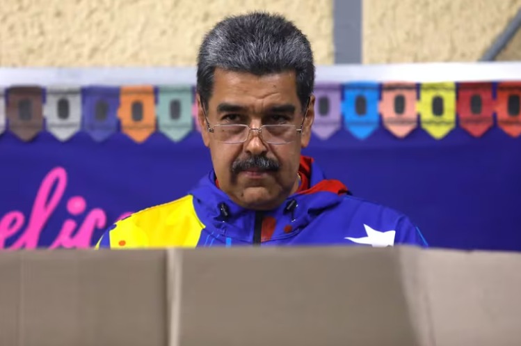 Nicolás Maduro ordenó el retiro del personal diplomático costarricense de Venezuela