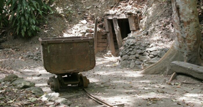 Diputado del PLN presentará proyecto para prorrogar permiso de explotación minera en Abangares