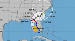Alerta de huracán en Florida mientras avanza la tormenta tropical Debby