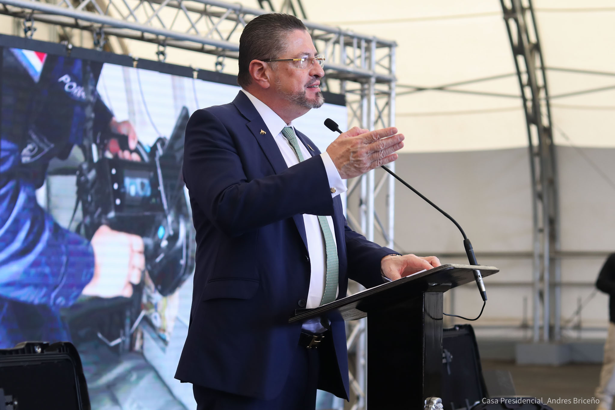 Presidente anuncia destitución de jerarca del INA debido a que estrategia de bilingüismo no tuvo un ‘avance significativo’