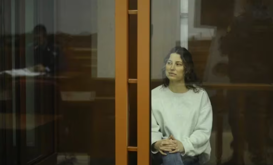 Rusia condenó a 12 años de cárcel a una mujer estadounidense que donó 51 dólares a una organización pro-Ucrania