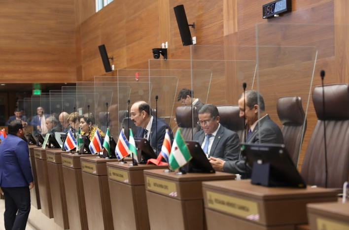 Diputados llaman al diálogo y manifiestan preocupación por tensa discusión sobre el FEES
