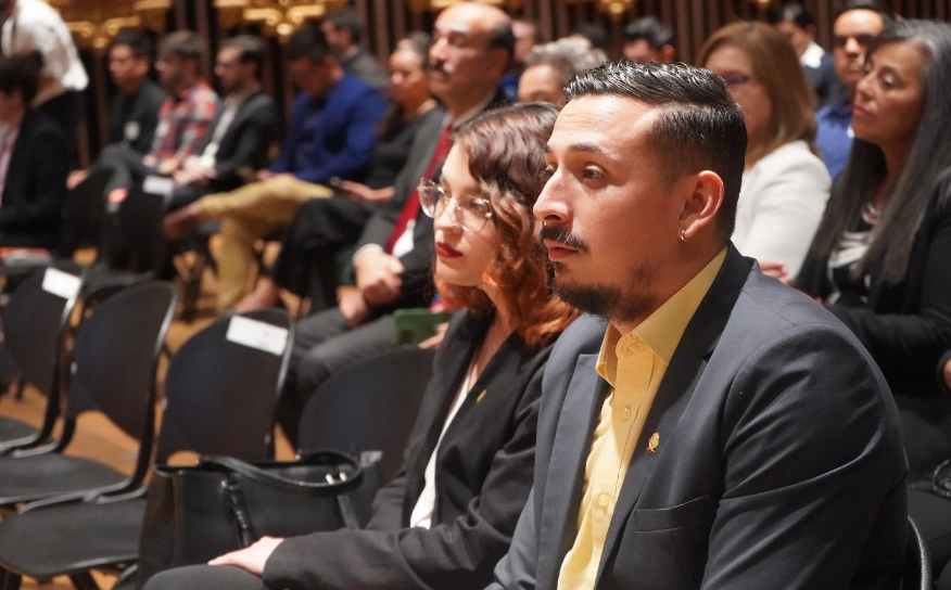 Diputados deberán decidir futuro de proyectos para reducir jornada laboral y aumentar vacaciones anuales en menos de 40 días