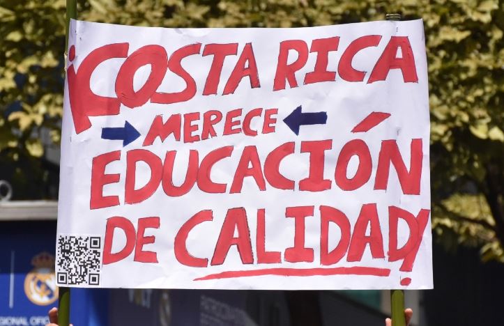 Sala IV estudiará recurso planteado por estudiantes contra presupuesto de este año