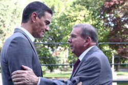 Pedro Sánchez mantiene una “grata e interesante” reunión con Edmundo González tras ser reconocido por el Congreso como presidente de Venezuela