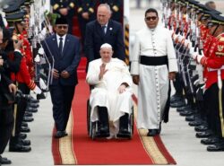 El papa Francisco llegó a Indonesia para comenzar su gira por Asia y Oceanía