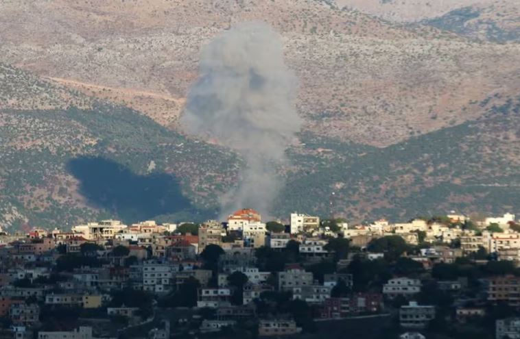 Israel bombardeó 30 infraestructuras de lanzamiento de cohetes de Hezbollah en el Líbano