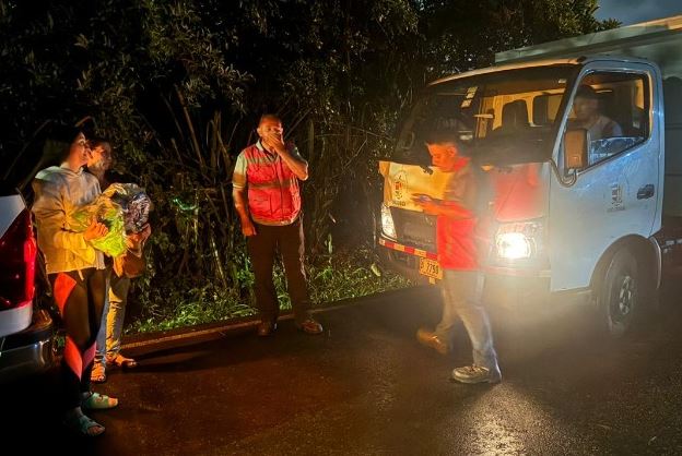 CNE reportó más de 37 incidentes por lluvias durante el fin de semana en Alajuela