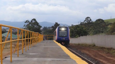 Concejo Municipal solicita a diputados que Presupuesto del 2025 incluya recursos para que tren llegue hasta Paraíso centro