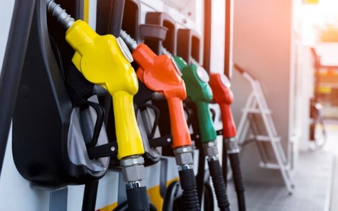 Litro de diésel llegaría en octubre a su precio más bajo en los últimos 41 meses