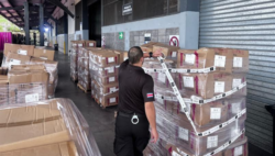 Policía de Control Fiscal decomisó 357 mil unidades de cosméticos, perfumes y aromatizantes por aparente evasión