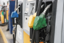 ARESEP inicia con trámite para rebaja en combustibles de entre ¢20 y ¢33 para primeros días de octubre