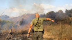 Los rebeldes hutíes de Yemen reivindicaron el lanzamiento de un misil balístico contra el centro de Israel